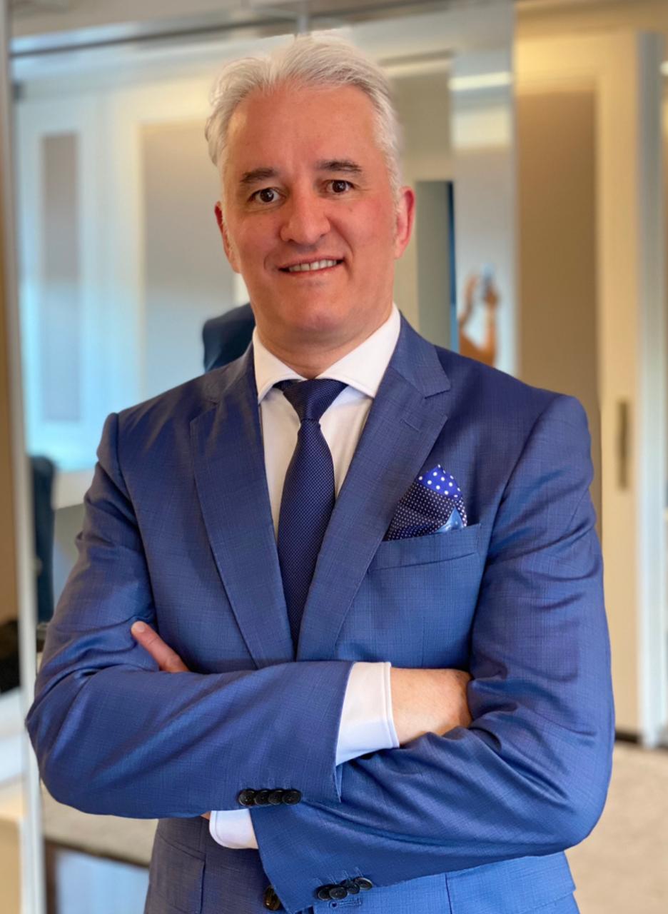 Dr. Alexandre Cenatti